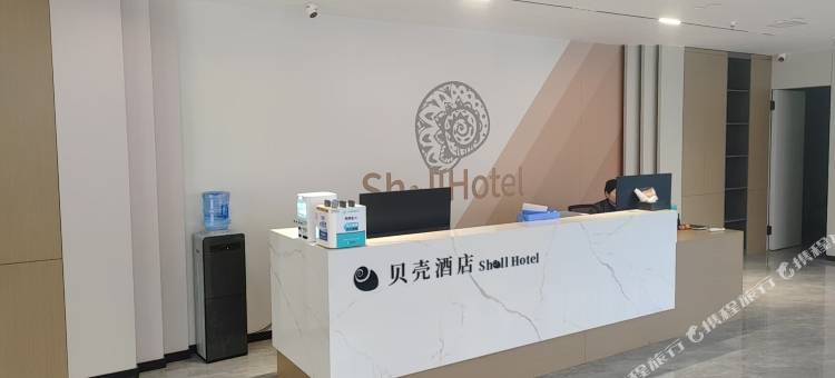 溪岸云居图片