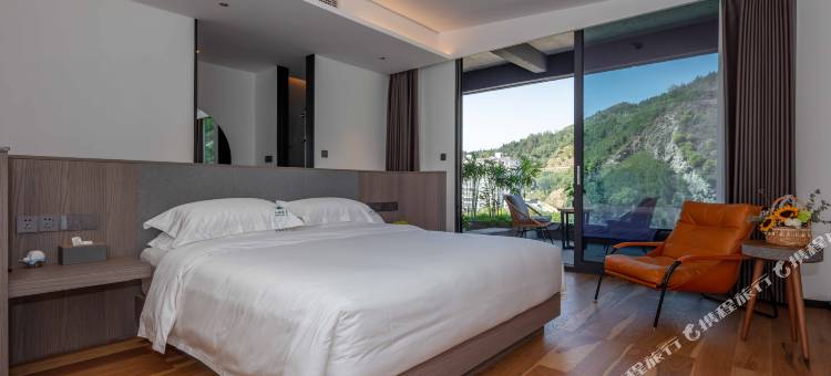 栾川山语花言•行旅酒店(老君山景区店)图片