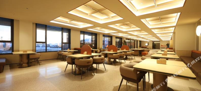 桔子酒店(赛里木湖新游客中心店)图片