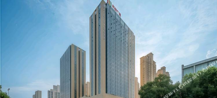 悦色电影酒店(襄阳车城南路民发商业广场店)图片