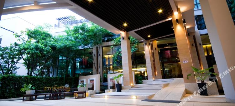 七岩海滩塔拉曼特拉度假酒店(Tara Mantra Cha-Am Resort)图片