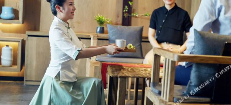 品缦·芸酒店(长沙高铁南站沙湾公园地铁站店)图片