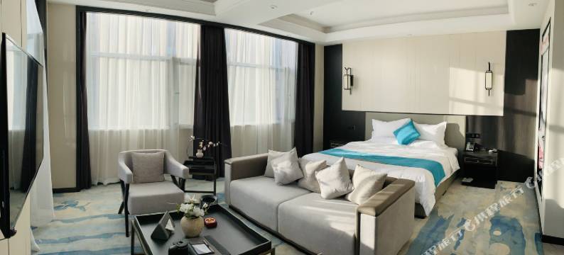 瑞思豪酒店(吴忠红寺堡店)图片