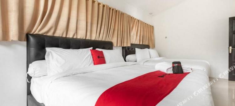 RedDoorz @ Mega Indah Villa Estate G16图片