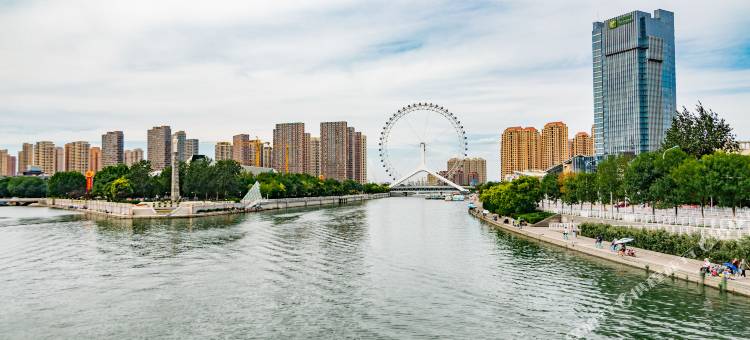 如家睿柏·云酒店(天津之眼北宁公园地铁站店)图片