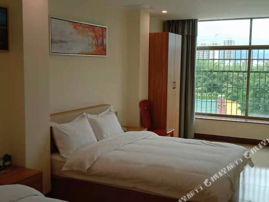 美宜佳(广东云浮郁南连滩建设路店)