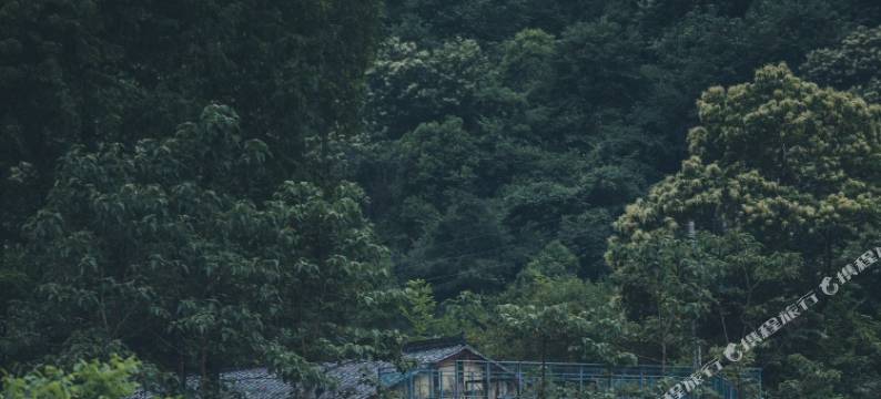 隐居乡里道班宿图片