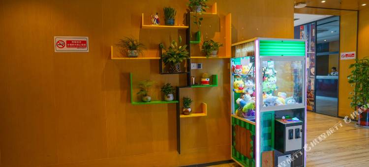 IU酒店(商丘高铁站正弘汇店)图片