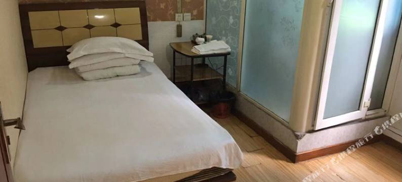 绵阳太政宾馆(绵阳火车站店)图片