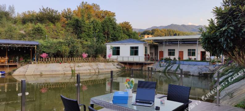 连平上坪镇桃花谷图片