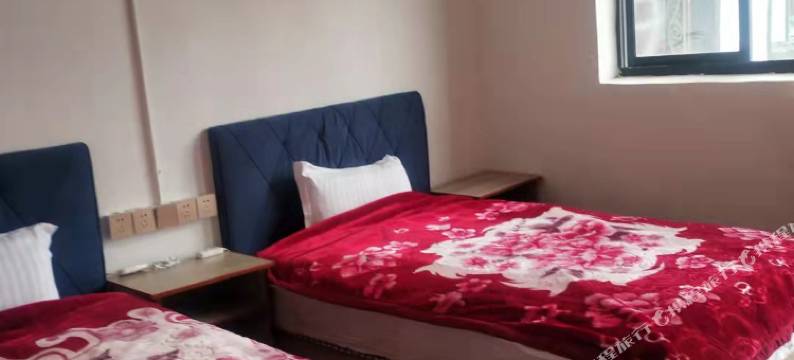 仲巴帕羊蓉城宾馆图片