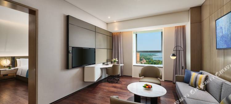 武汉保和皇冠假日酒店图片