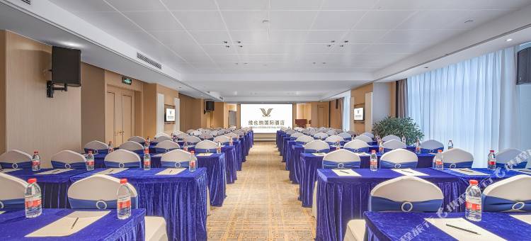 维也纳国际酒店(昆明新螺蛳湾南部汽车地铁站店)图片