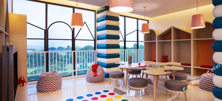 宜必思尚品万隆中央酒店(Ibis Styles Bandung Grand Central)图片