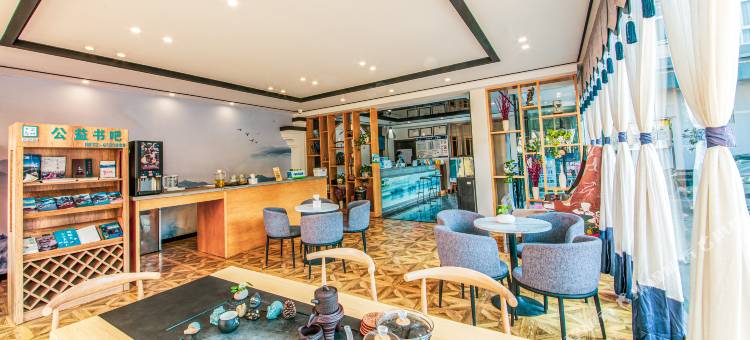 云之尚酒店(巍山古城高铁站店)图片