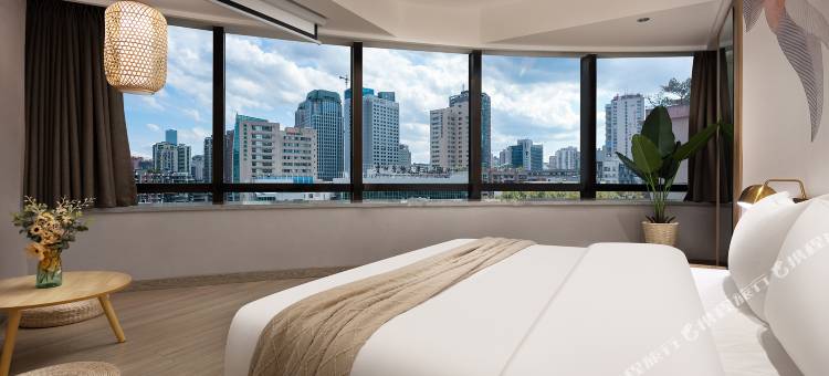 菲特希悦酒店(贵州医科大学附属医院北京路地铁站店)图片