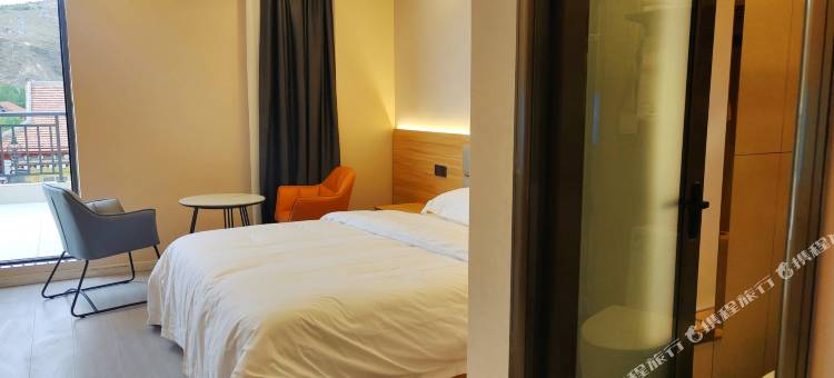 道孚岭楚酒店图片