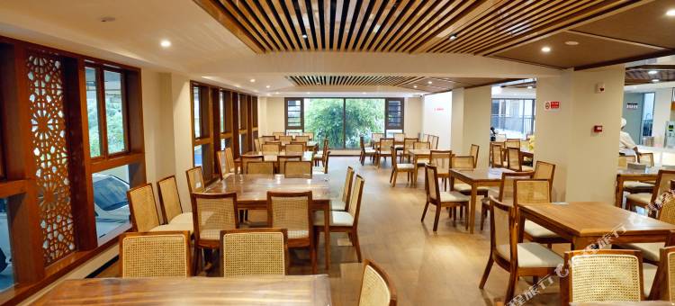 西双版纳勐邦雅假日酒店(勐泐大佛寺店)图片