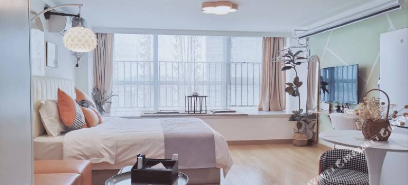 广州燕教授商务公寓(黄埔佳纷天地店)图片