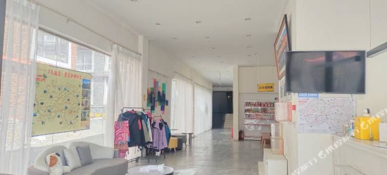 仁益酒店(康定新都桥店)图片