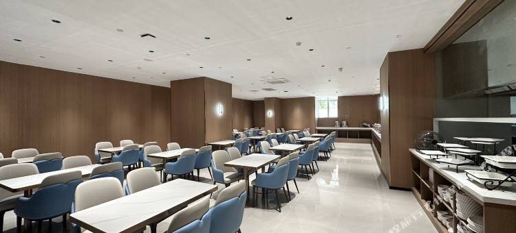 威海碧海蓝湾酒店(火炬八街国际海水浴场店)图片