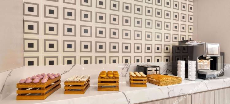 万信瑞铂酒店(嘉兴秀洲中关村广场店)图片