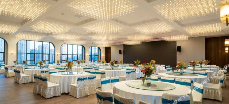 延安云朵酒店(新区全民运动中心店)图片