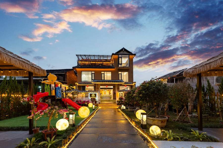 半畝花田民宿(雲水謠古鎮店)