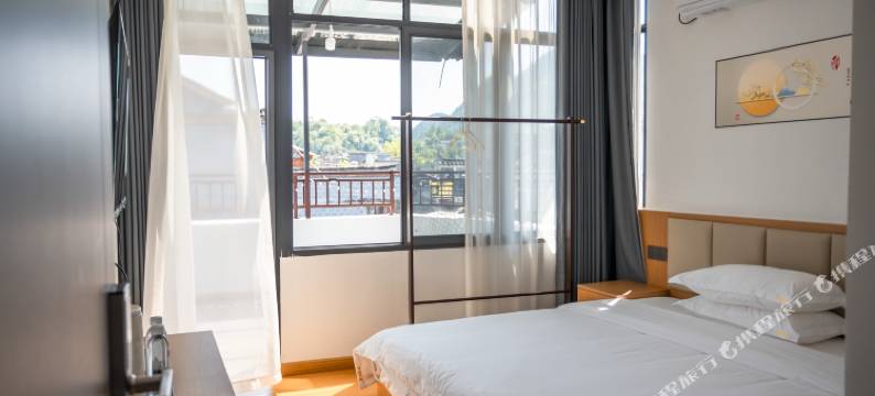 老城民宿(边城茶峒景区店)图片