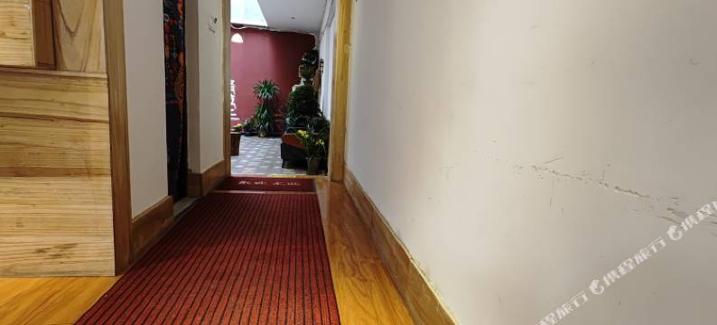 香格里拉鸿春萍客栈(独克宗古城店)图片