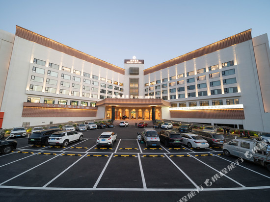 梅州新濠酒店(万达广场店)