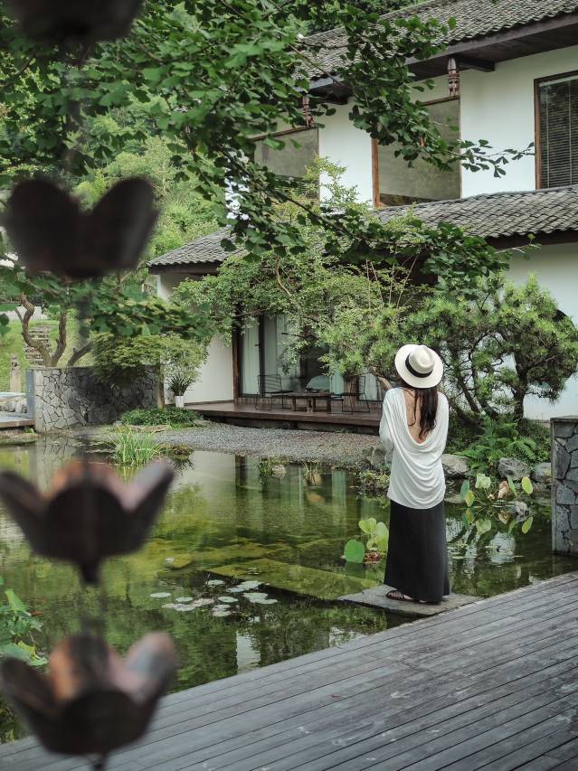 峨眉山荷堂云羲·森林私汤度假民宿图片