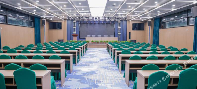 雨林国际酒店图片