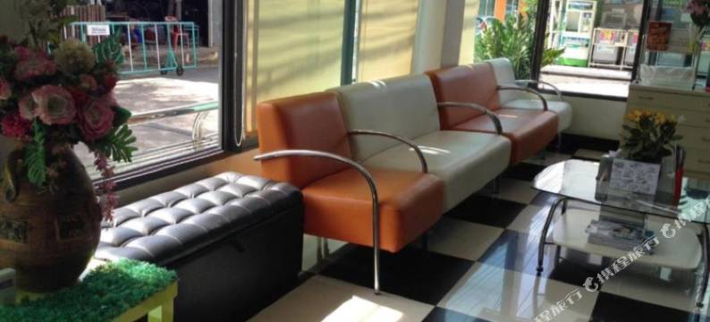 万伦SP 住宅酒店(SP Residence Suratthani)图片