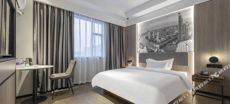 青藤艺宿酒店(宁波北仑宁职院店)图片