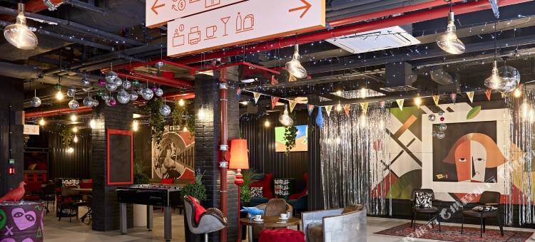 Vertical WE&I Lesnaya图片