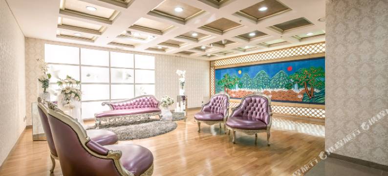 香阁里亚海滩观光酒店(Shangria Beach Tourist Hotel)图片