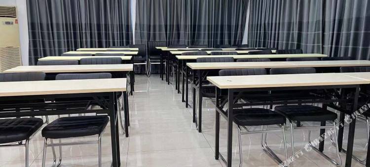 尚客优酒店(秦皇岛海港区火车站店)图片