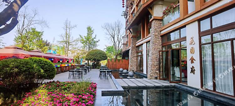 崇州街子古镇斯维登温泉度假酒店(青城山居店)图片