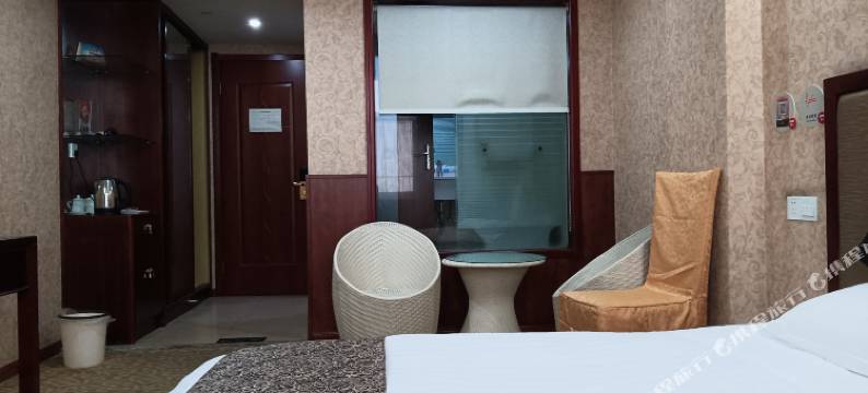 盐城蓝天之家假日宾馆图片