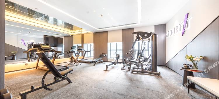 广州南站万科中心亚朵酒店图片