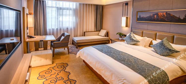 甘孜翔云温泉酒店图片