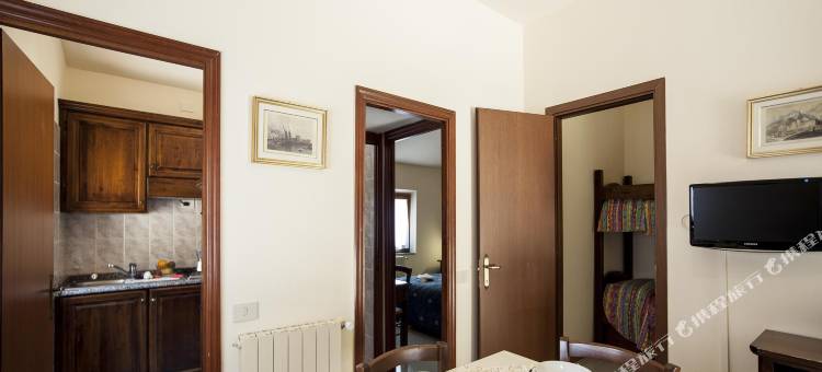 木吉罗维尔德营地村酒店(Camping Village Mugello Verde)图片