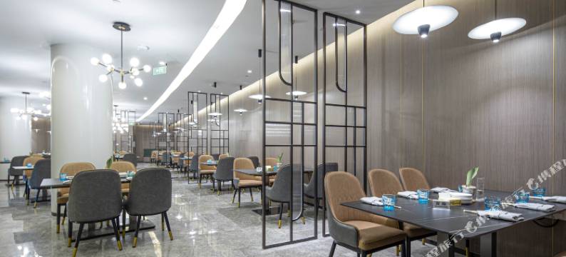 青岛府新大厦图片