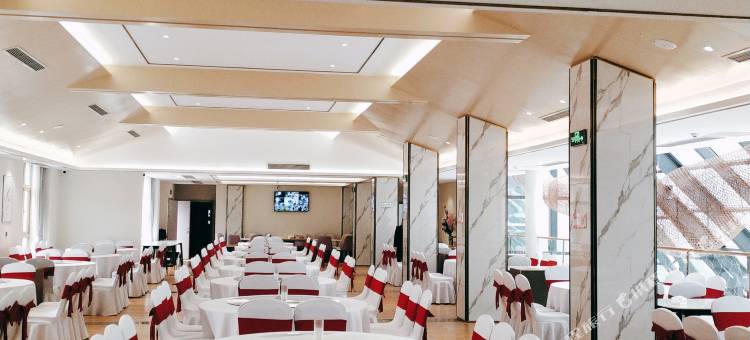 汉源梨乡别院野奢帐篷酒店图片