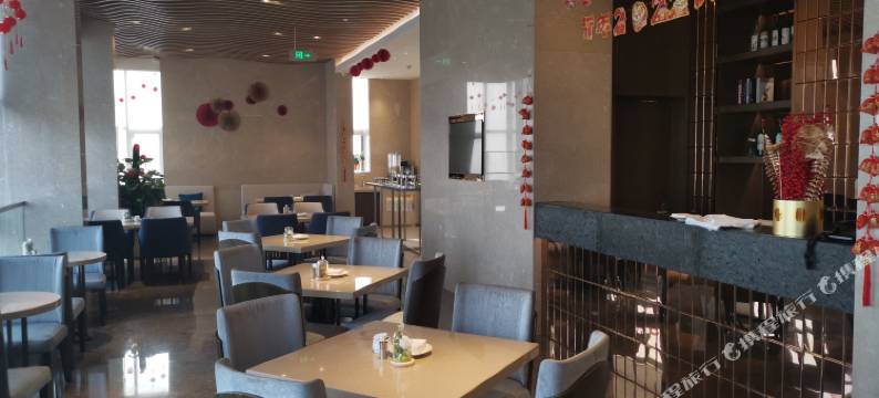 Steam电竞民宿(春熙路太古里店)图片