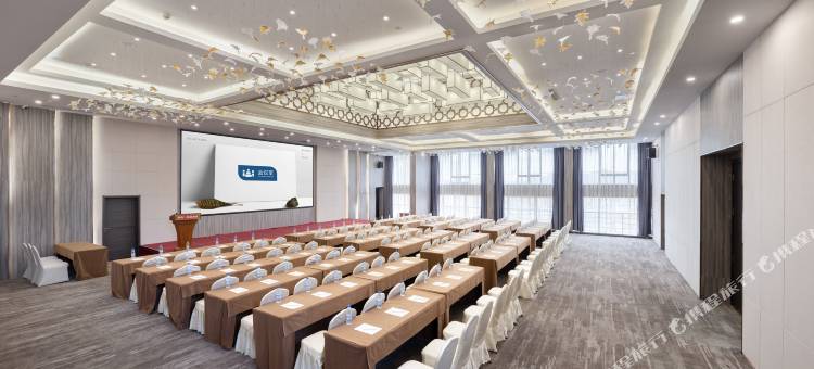 贵怡·尚品酒店(贵阳小河地铁站店)图片