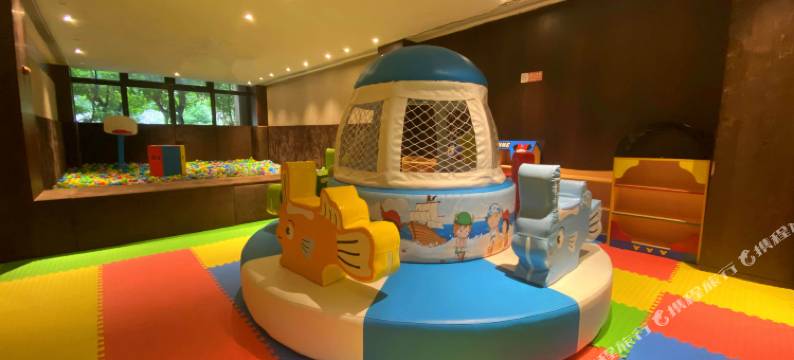 海口鸿洲埃德瑞皇家园林酒店(美兰机场店)图片