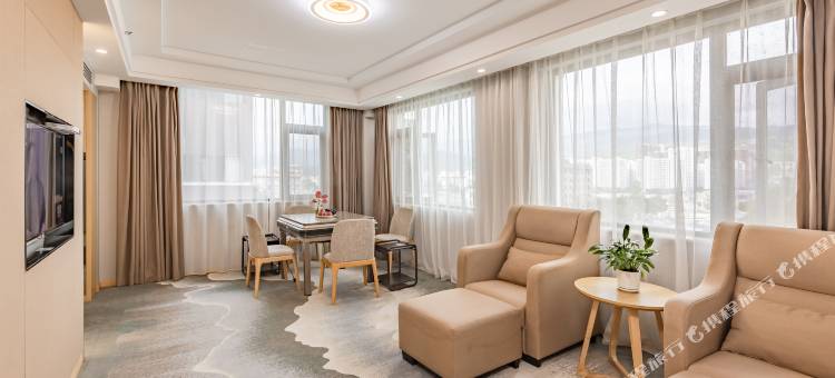 景岸精选酒店(临沧市一中店)图片