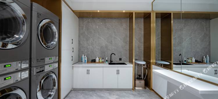 大连华南广场华东路亚朵X酒店图片